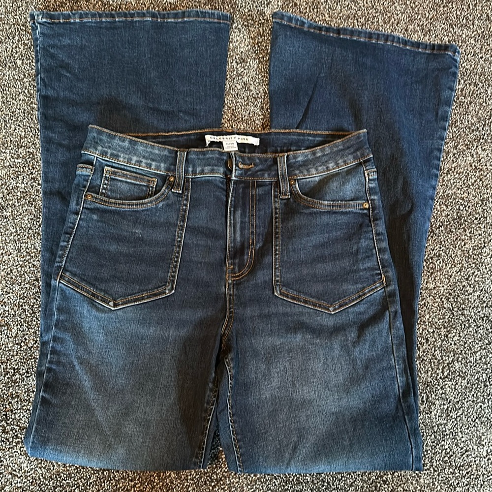 Celebrity pink size 11 bell bottom flare jeans